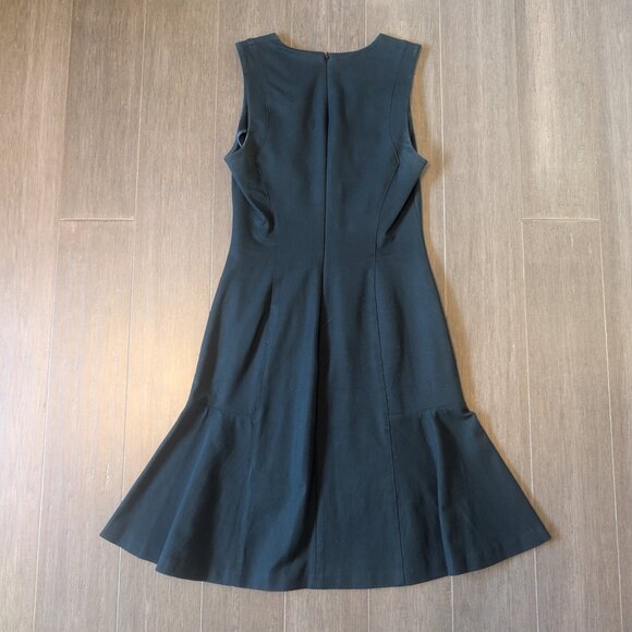 Banana Republic, Fit & Flair Dress, V Neck Sleeveless, Hunter Green, Sz 2 - Picture 10 of 12